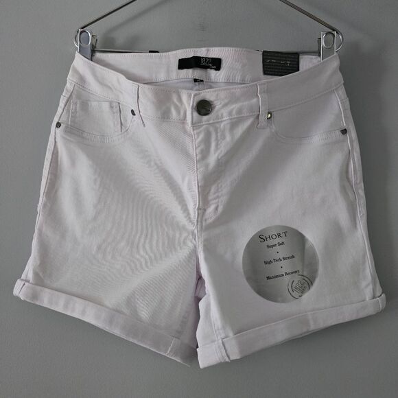 1822 Denim White Super Soft High Tech Stretch Shorts Size 14 NWT - Picture 1 of 5